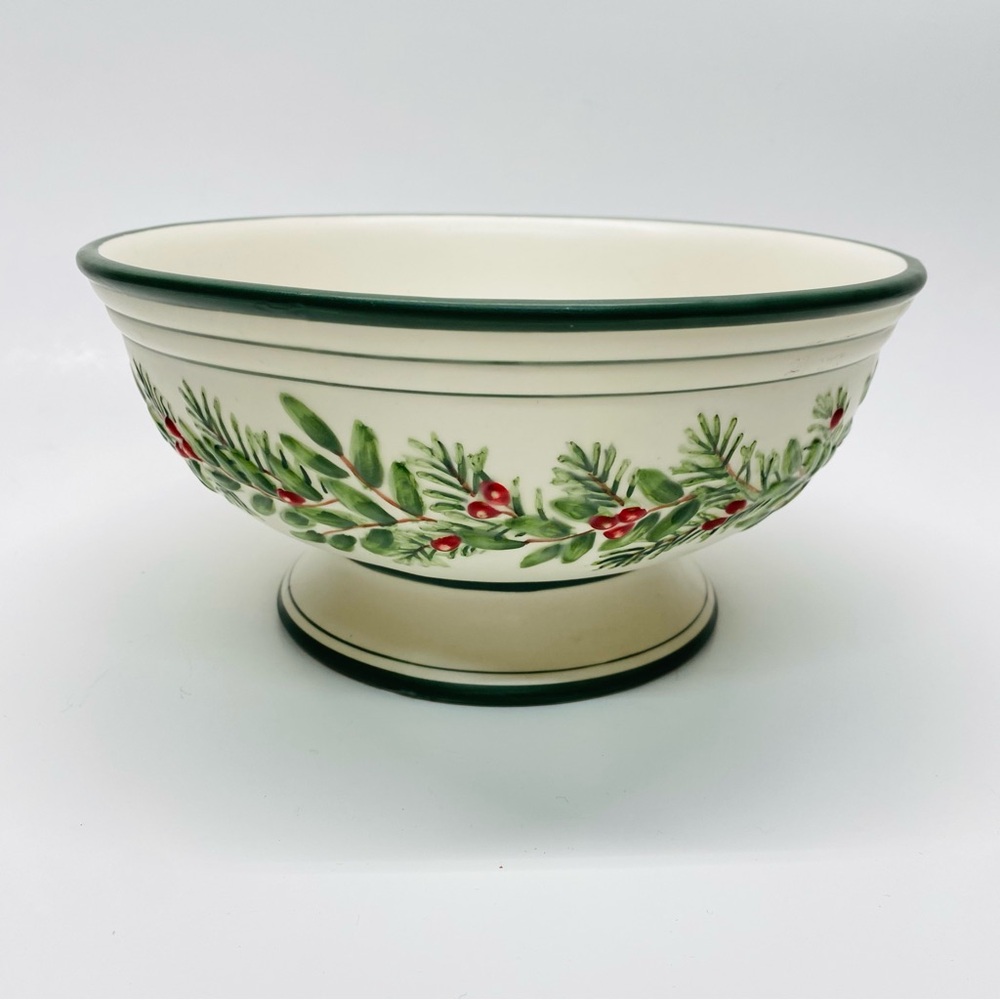 Yankee Candle Holly Berry Pedestal Bowl Potpourri Centerpiece Ceramic Console
